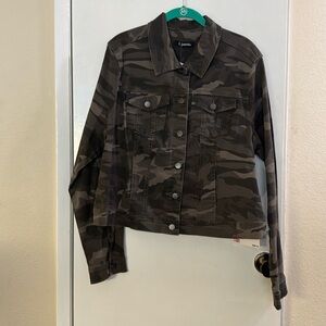 d. jeans camouflage jacket